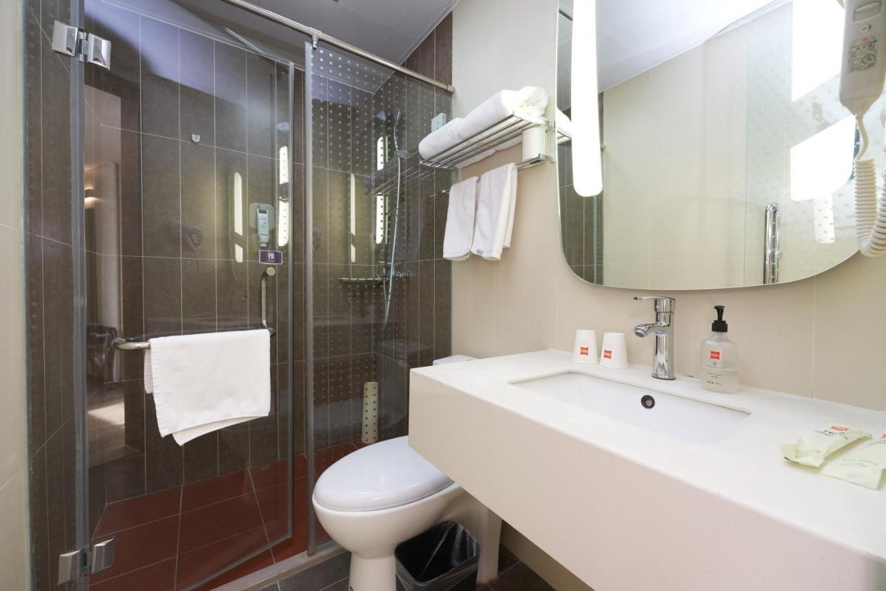 Ibis Beijing Guanzhuang Changying Middle Road Hotel Экстерьер фото